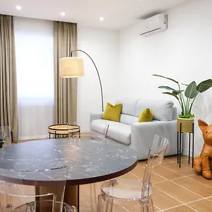 Aroma Apartment, Maschio Angioino-porto Di Naples